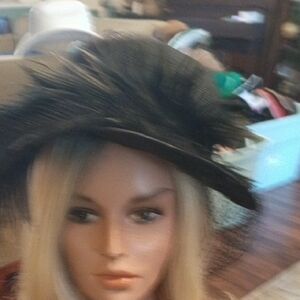 Elegant Black Feathered Women's Hat